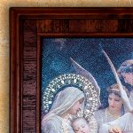 Virgen Maria y Ángeles cantan al niño Jesús en madera Rustica